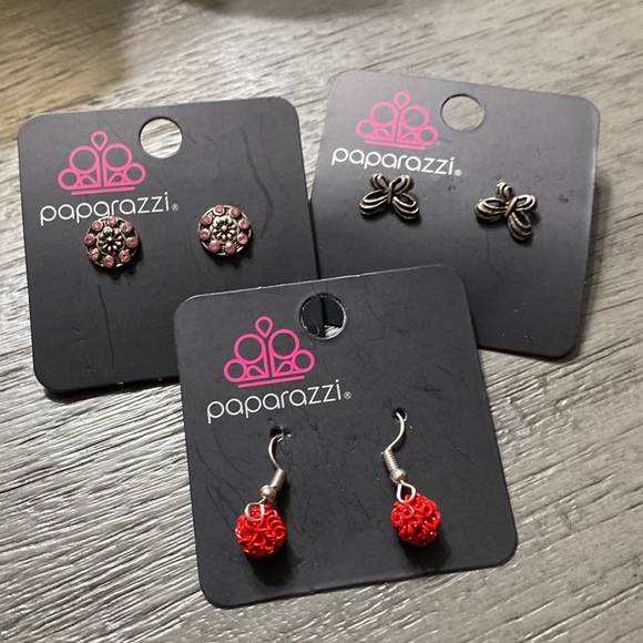 New Paparazzi 3 pair earrings different style and colors - Picture 5 of 8